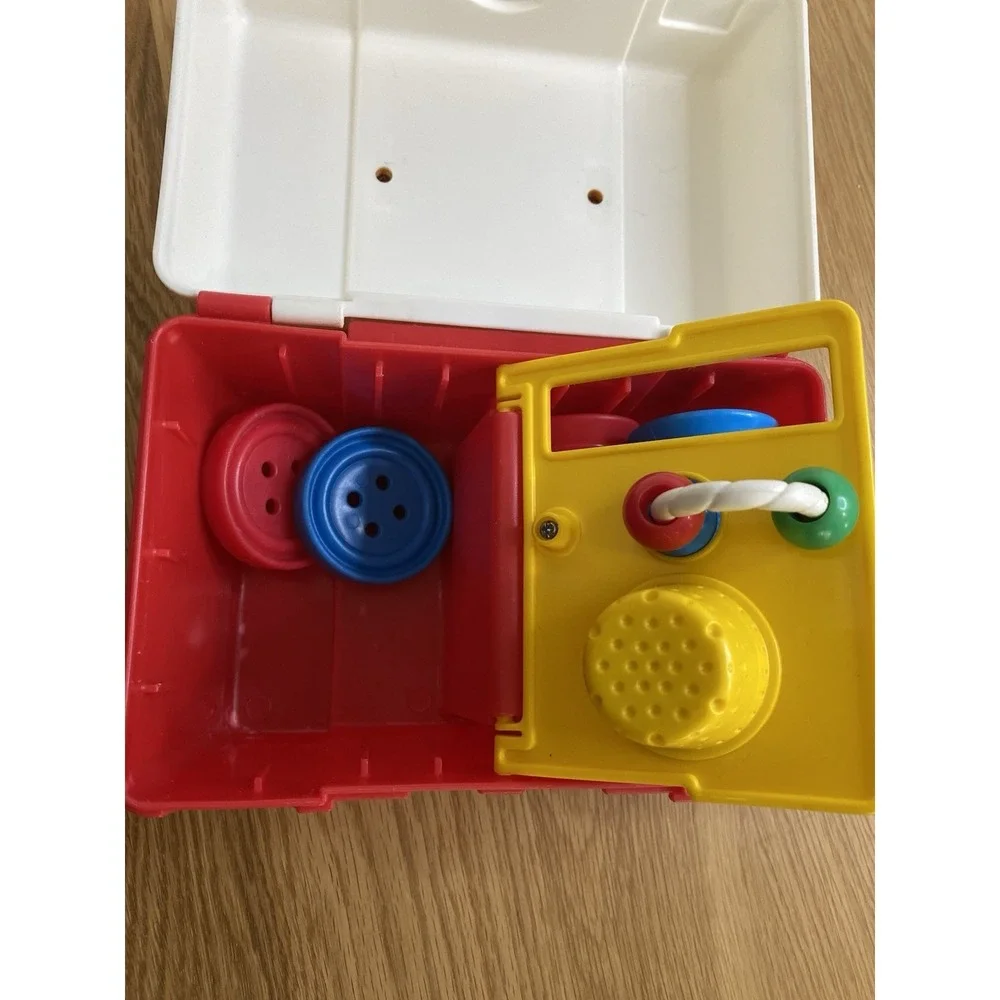 Vintage 1991 Fisher Price Baby's First Sewing‎ Box Kit Preschool Activity Toy
